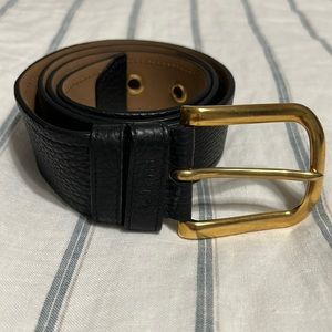 Beautiful authentic Prada belt. One of 5 being offered. Amazing condition!